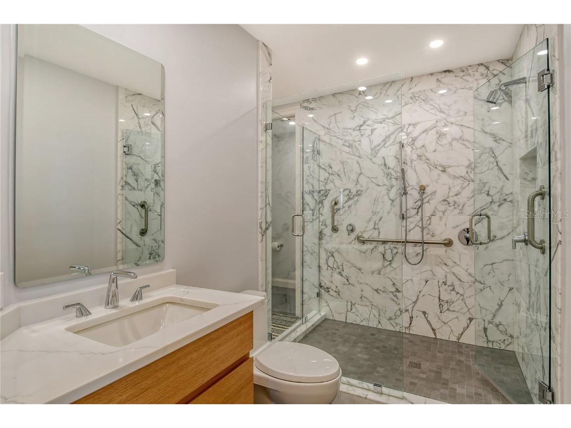 435 L Ambiance Drive #L807 Longboat Key FL 34228 - GULF OF MEXICO A4668015 image29