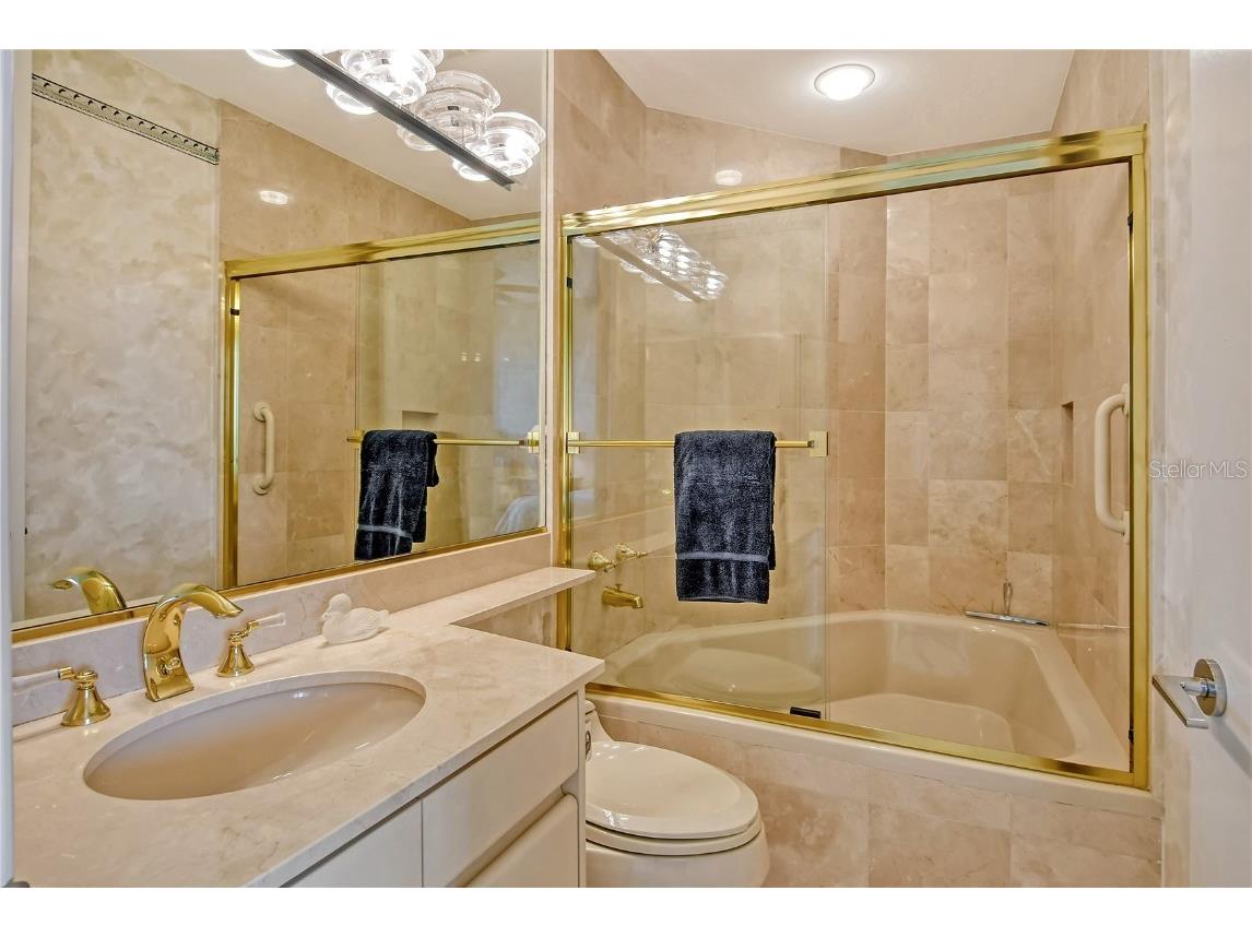 435 L Ambiance Drive #L807 Longboat Key FL 34228 - GULF OF MEXICO A4668015 image32