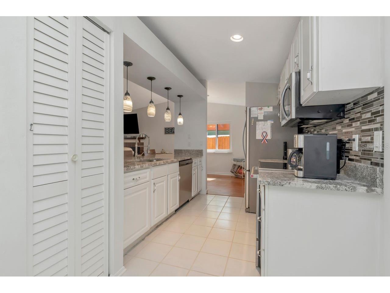 435 Lakeview Drive Oldsmar FL 34677 TB8489554 image18