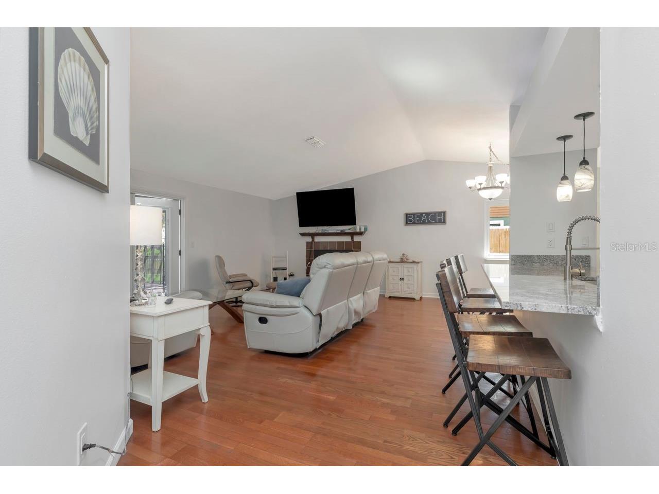 435 Lakeview Drive Oldsmar FL 34677 TB8489554 image9
