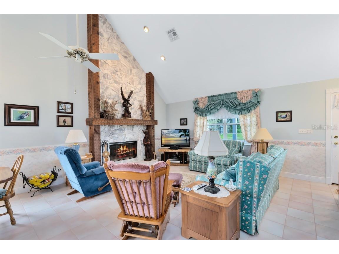 435 Lantern Drive Kenansville FL 34739 - LAKE MARIAN S5139945 image5