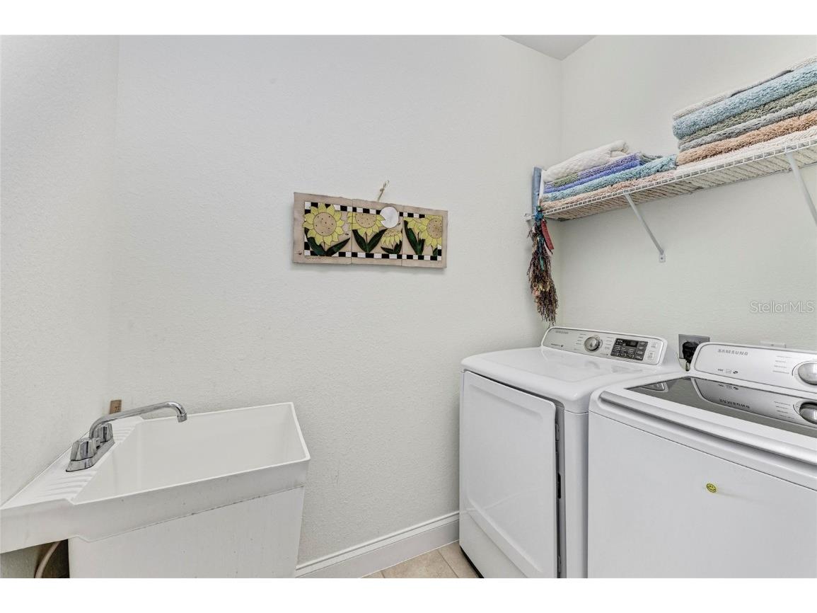 435 Nokomis Avenue S #312 Venice FL 34285 A4670350 image25