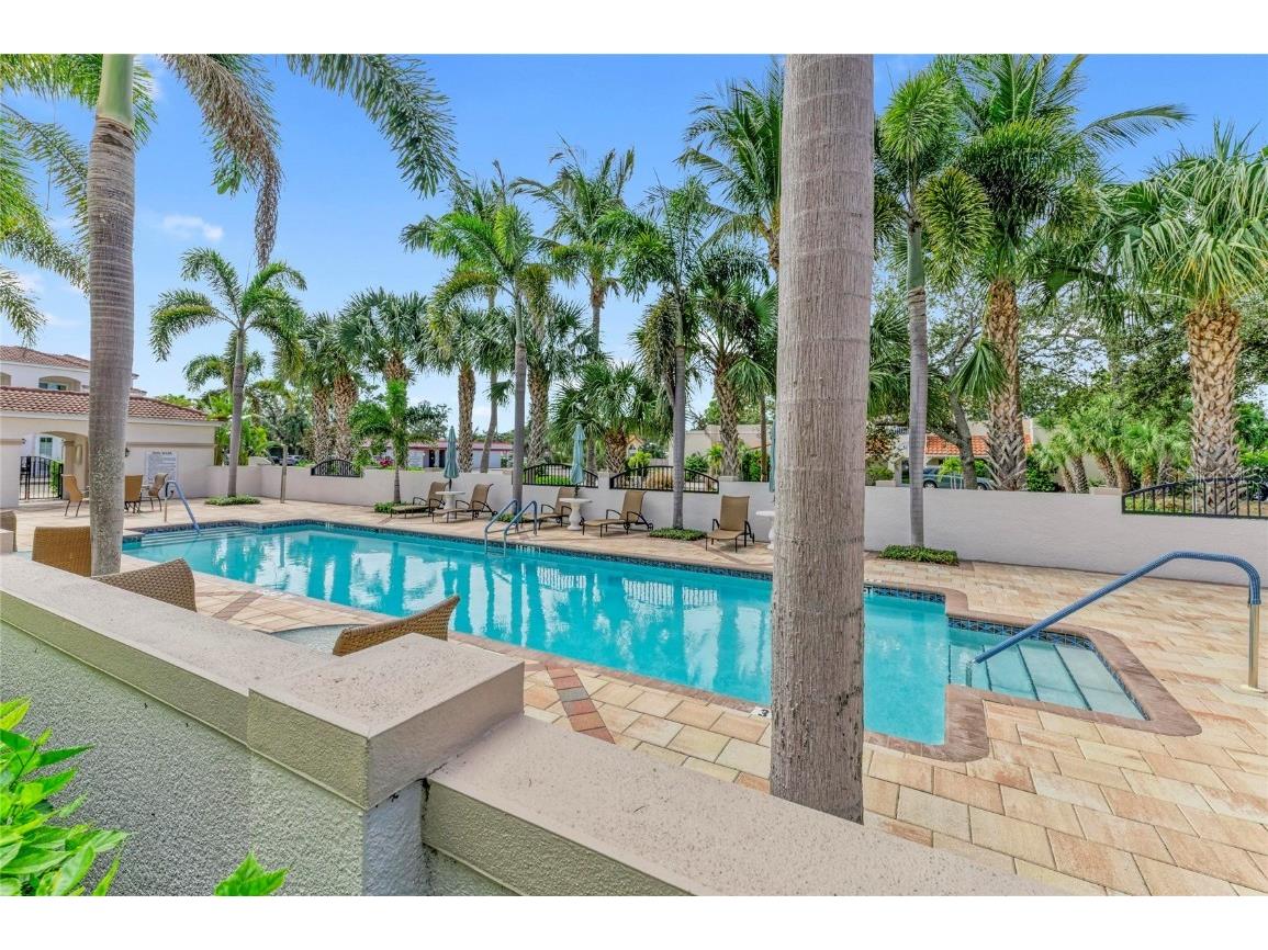 435 Nokomis Avenue S #312 Venice FL 34285 A4670350 image31
