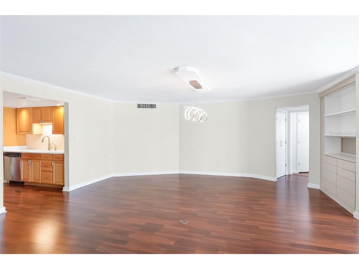 435 S Gulfstream Avenue #1004 Sarasota FL 34236 - SARASOTA BAY A4670726 image10