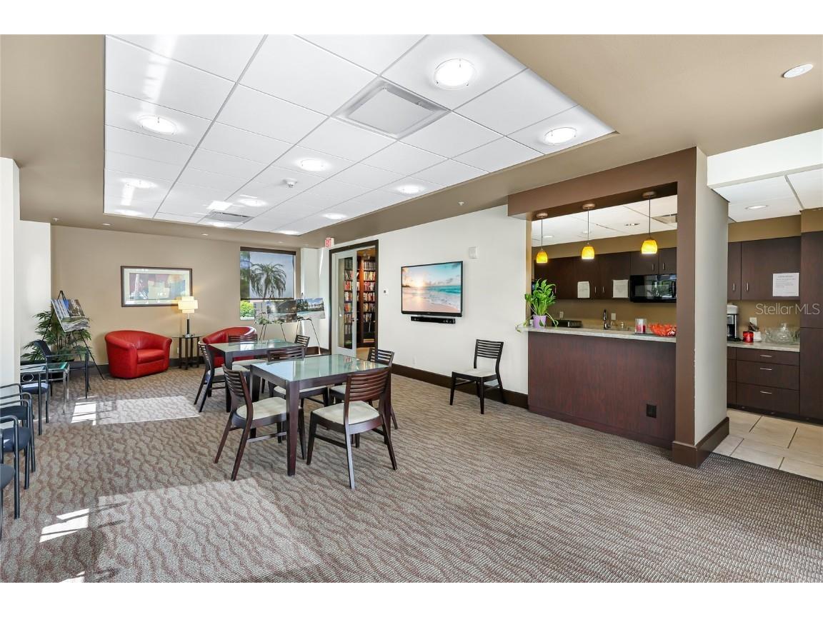 435 S Gulfstream Avenue #1004 Sarasota FL 34236 - SARASOTA BAY A4670726 image30