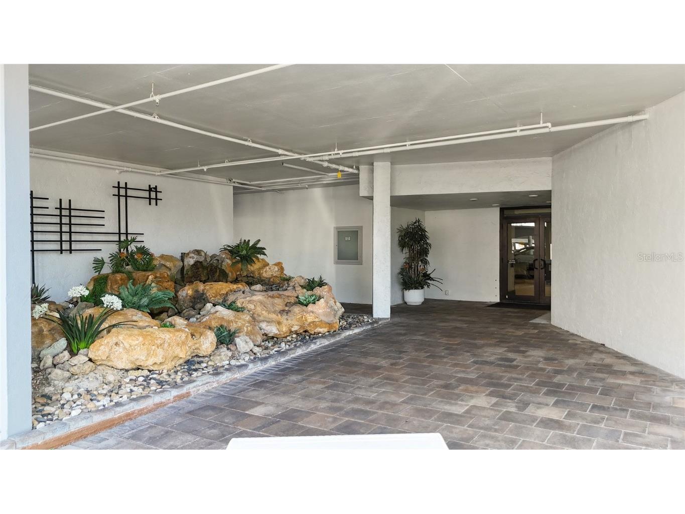 435 S Gulfstream Avenue #1006 Sarasota FL 34236 A4671034 image6