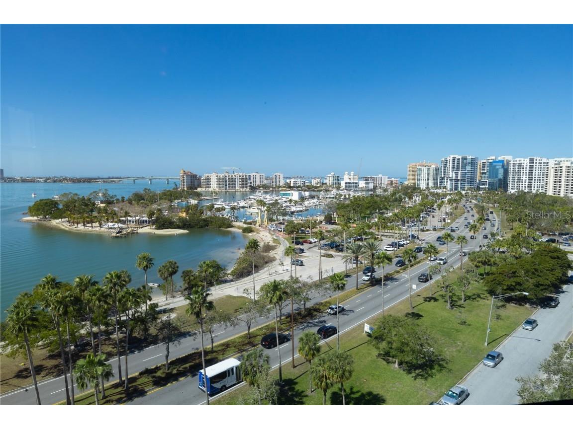 435 S Gulfstream Avenue #1103 Sarasota FL 34236 - SARASOTA BAYFRONT A4641820 image13