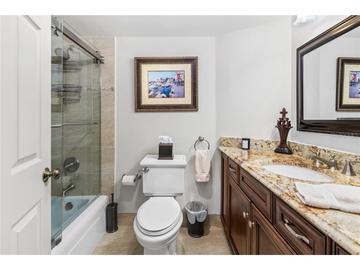 435 S Gulfstream Avenue #1103 Sarasota FL 34236 - SARASOTA BAYFRONT A4641820 image22