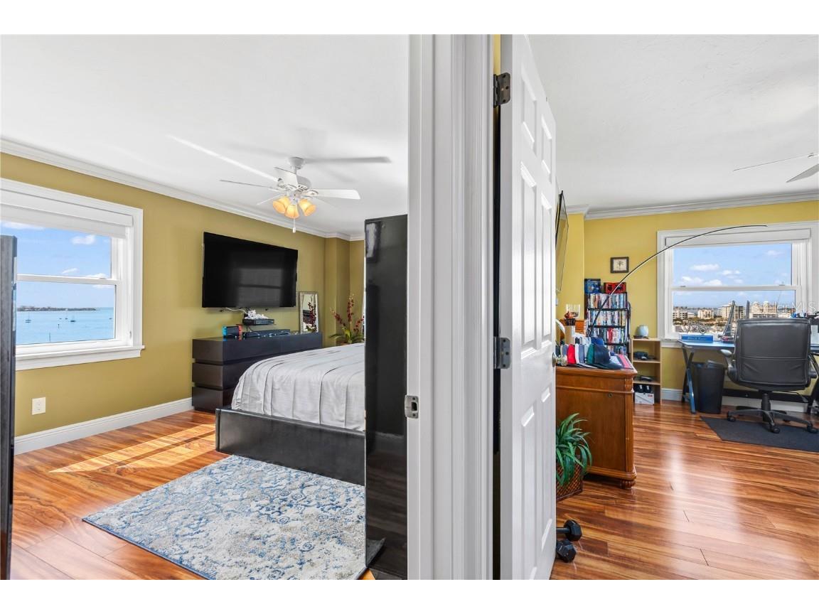 435 S Gulfstream Avenue #1103 Sarasota FL 34236 - SARASOTA BAYFRONT A4641820 image27