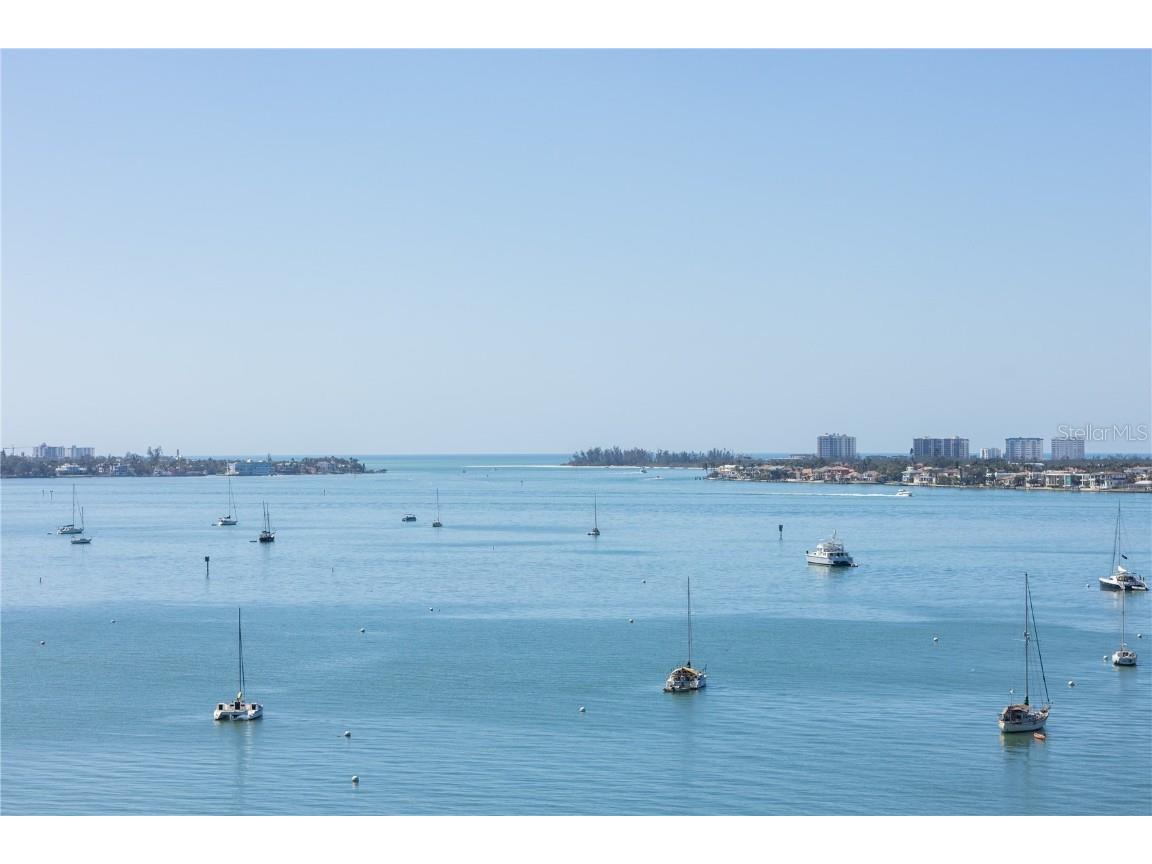 435 S Gulfstream Avenue #1103 Sarasota FL 34236 - SARASOTA BAYFRONT A4641820 image31