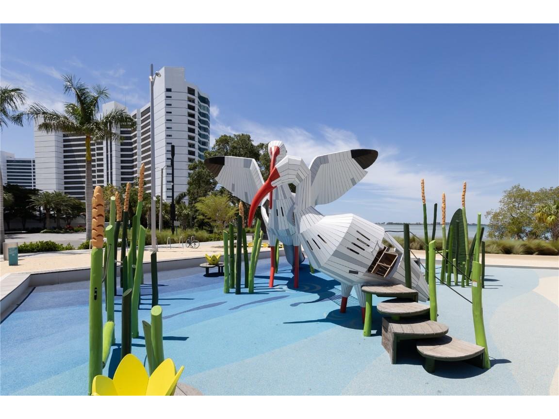 435 S Gulfstream Avenue #1103 Sarasota FL 34236 - SARASOTA BAYFRONT A4641820 image33
