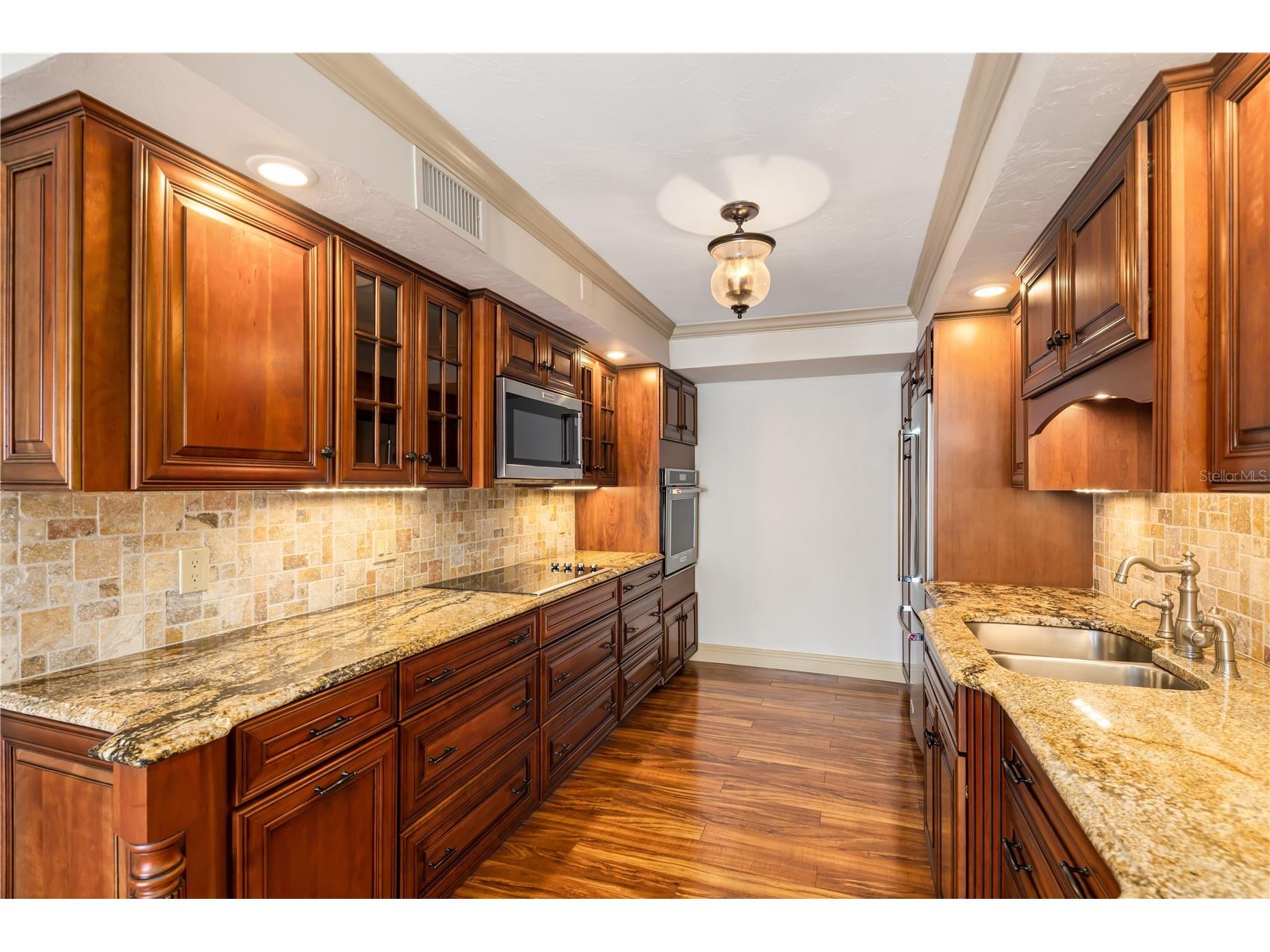 435 S Gulfstream Avenue #1103 Sarasota FL 34236 - SARASOTA BAYFRONT A4688618 image17