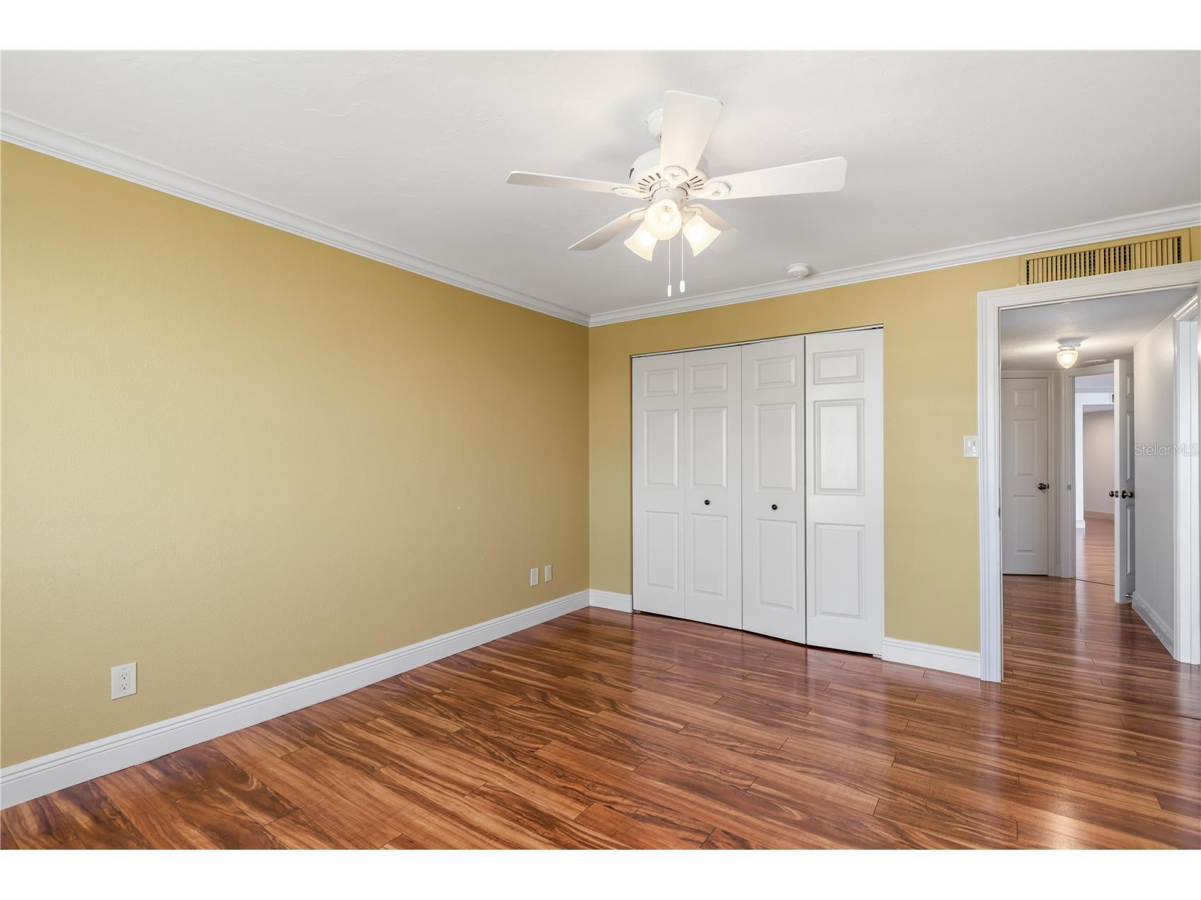 435 S Gulfstream Avenue #1103 Sarasota FL 34236 - SARASOTA BAYFRONT A4688618 image31
