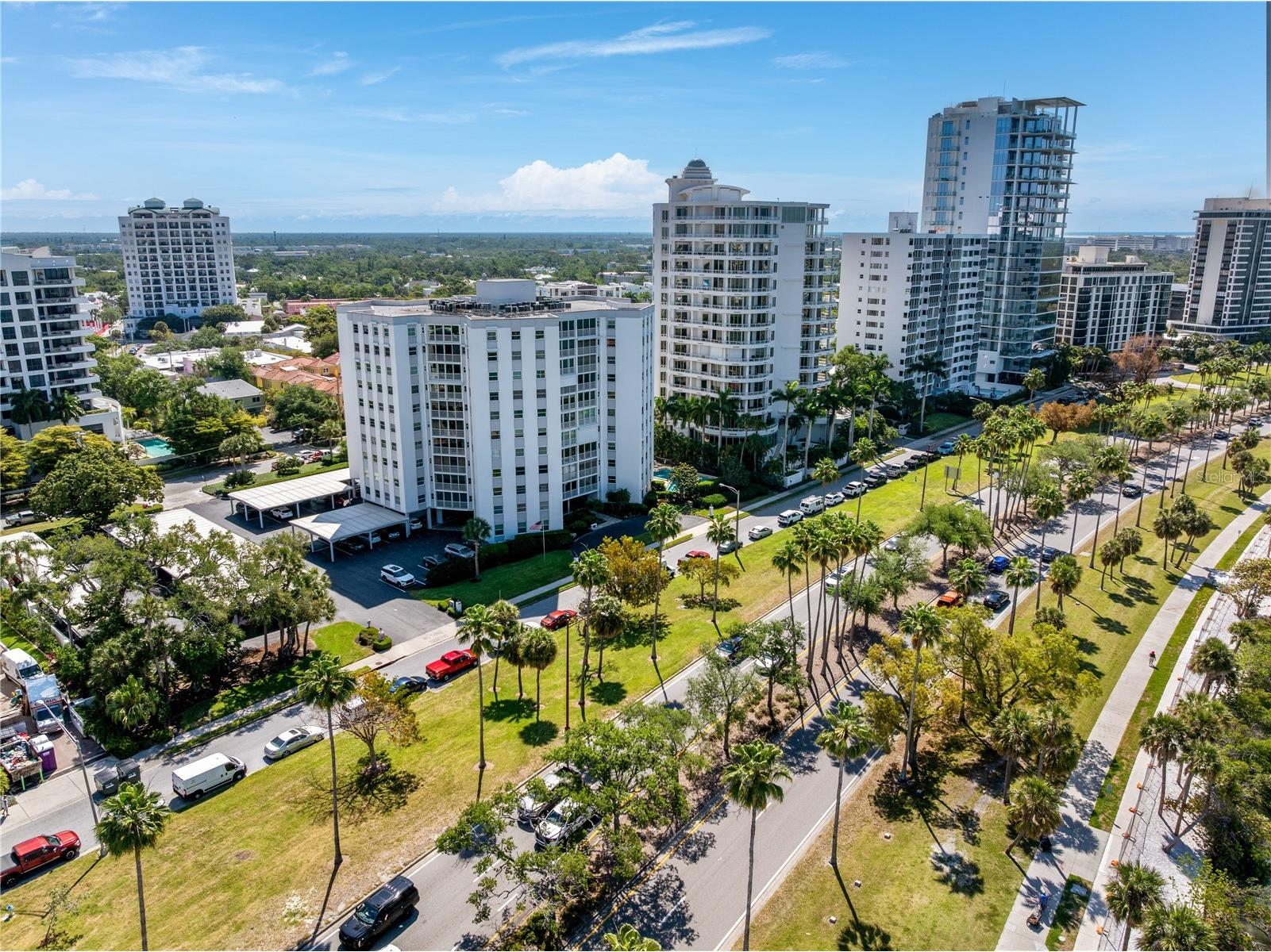 435 S Gulfstream Avenue #1103 Sarasota FL 34236 - SARASOTA BAYFRONT A4688618 image49