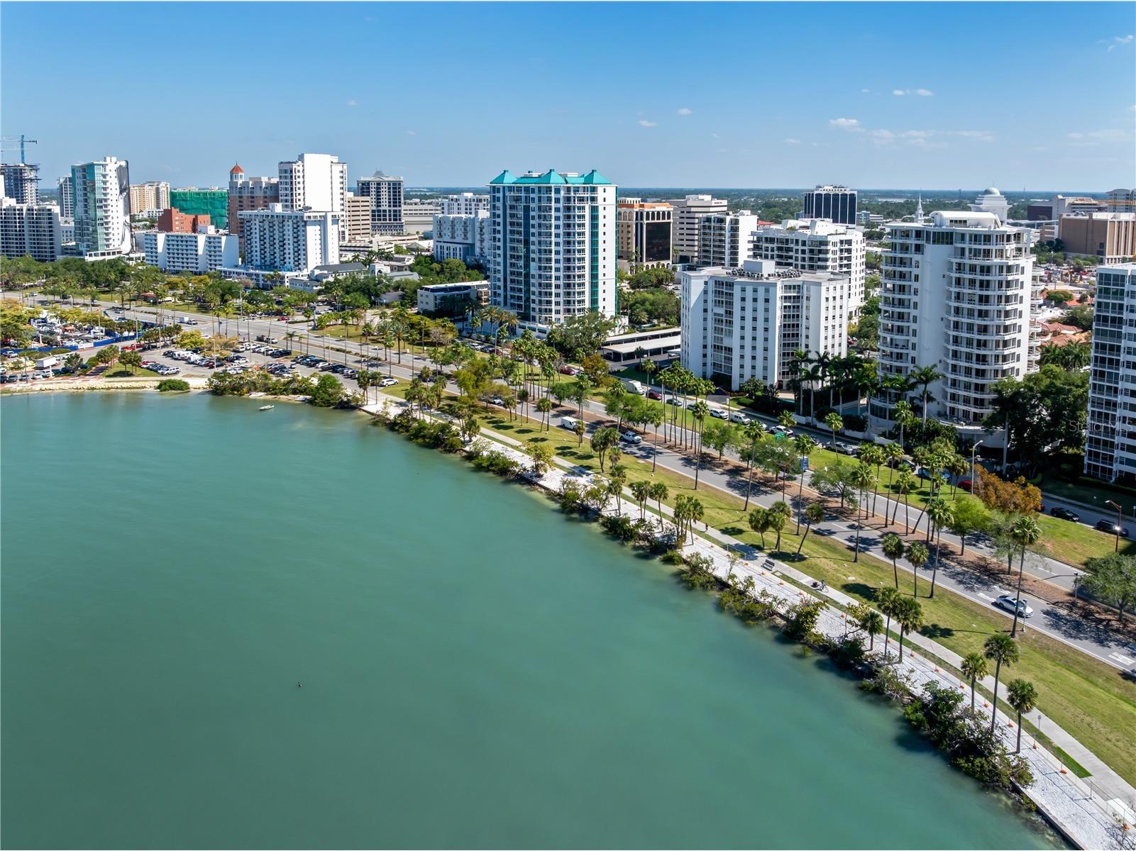435 S Gulfstream Avenue #1103 Sarasota FL 34236 - SARASOTA BAYFRONT A4688618 image51