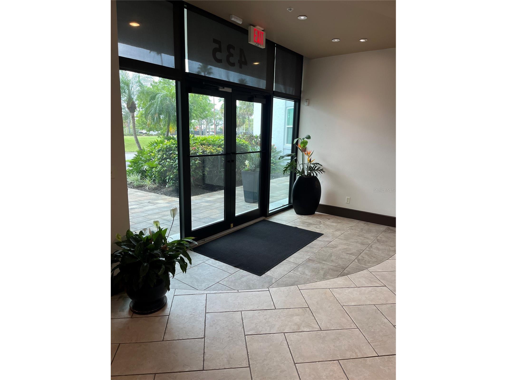 435 S Gulfstream Avenue #206 Sarasota FL 34236 A4694462 image15