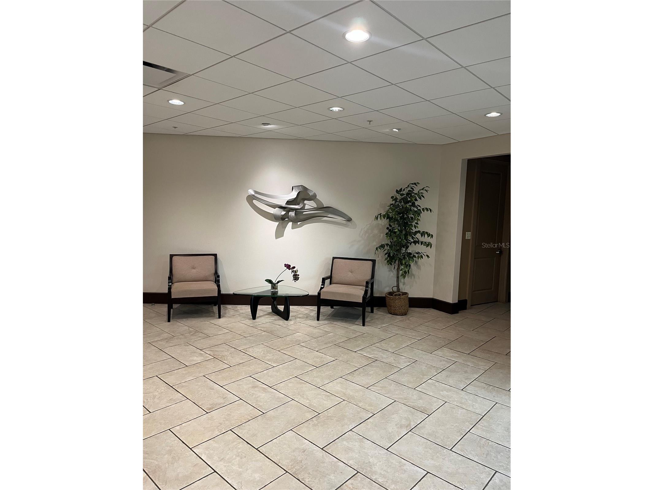 435 S Gulfstream Avenue #206 Sarasota FL 34236 A4694462 image39