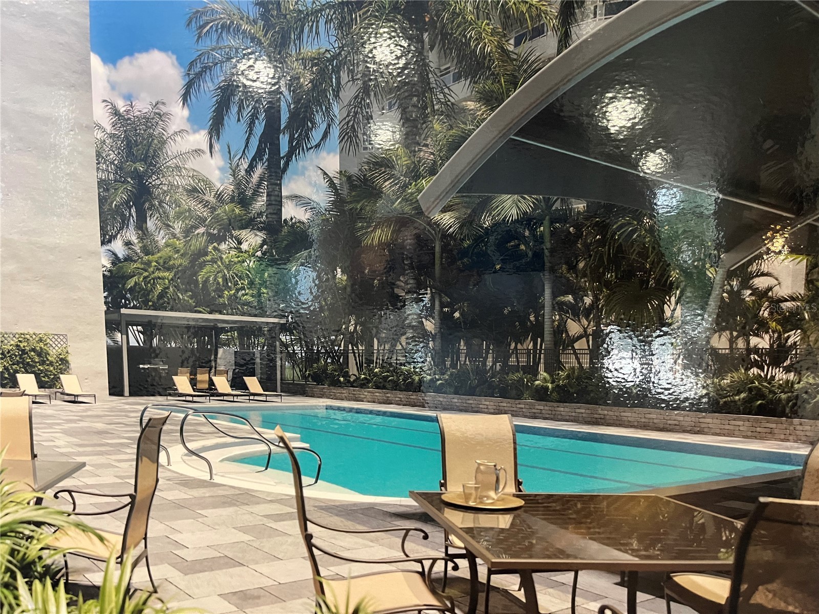 435 S Gulfstream Avenue #206 Sarasota FL 34236 A4694462 image5
