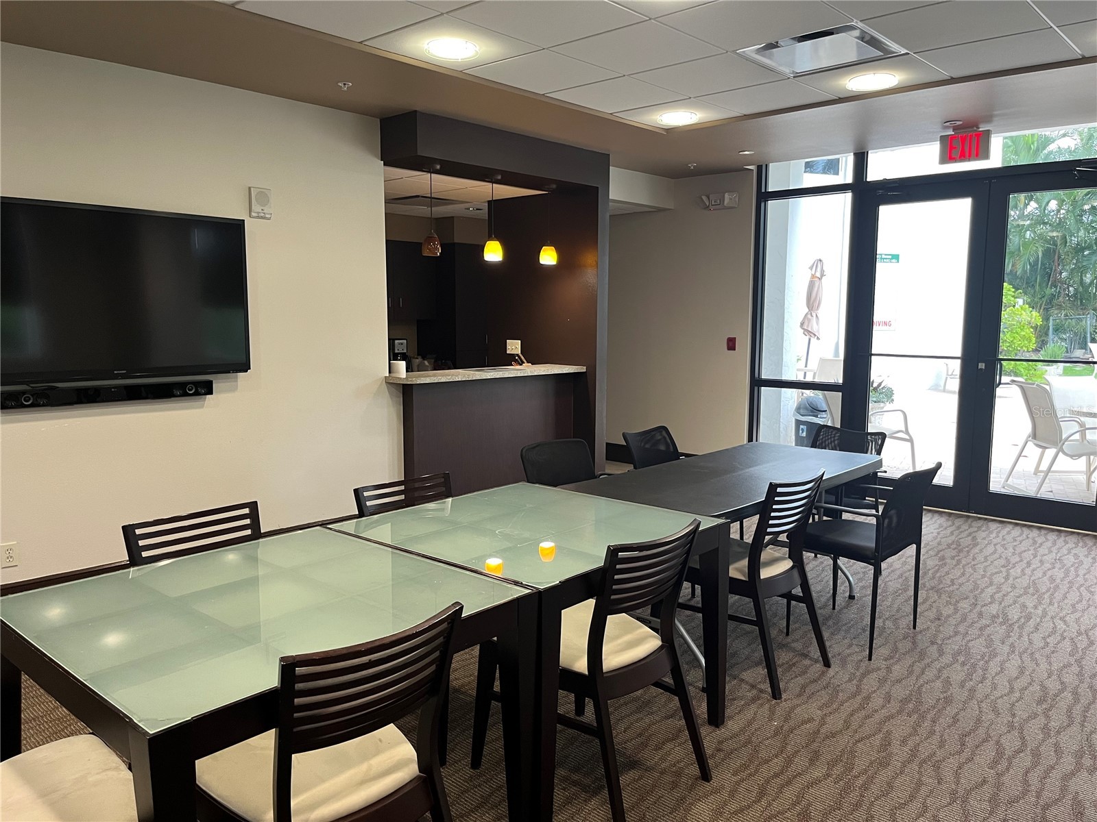 435 S Gulfstream Avenue #206 Sarasota FL 34236 A4694462 image8