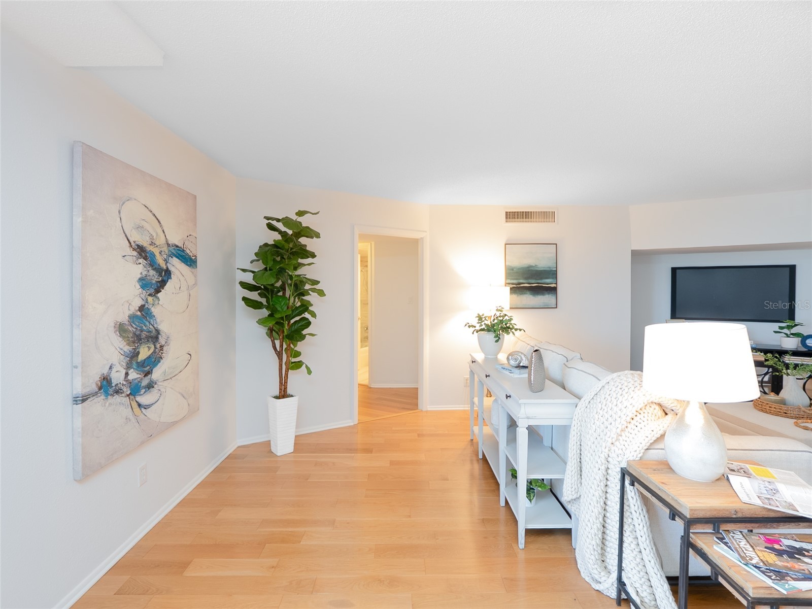 435 S Gulfstream Avenue #403 Sarasota FL 34236 - SARASOTA BAY A4667640 image25