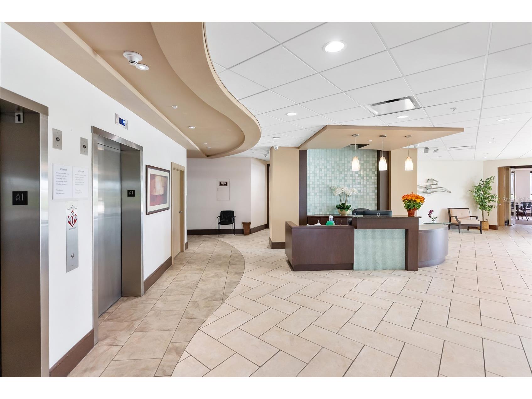 435 S Gulfstream Avenue #403 Sarasota FL 34236 - SARASOTA BAY A4667640 image44