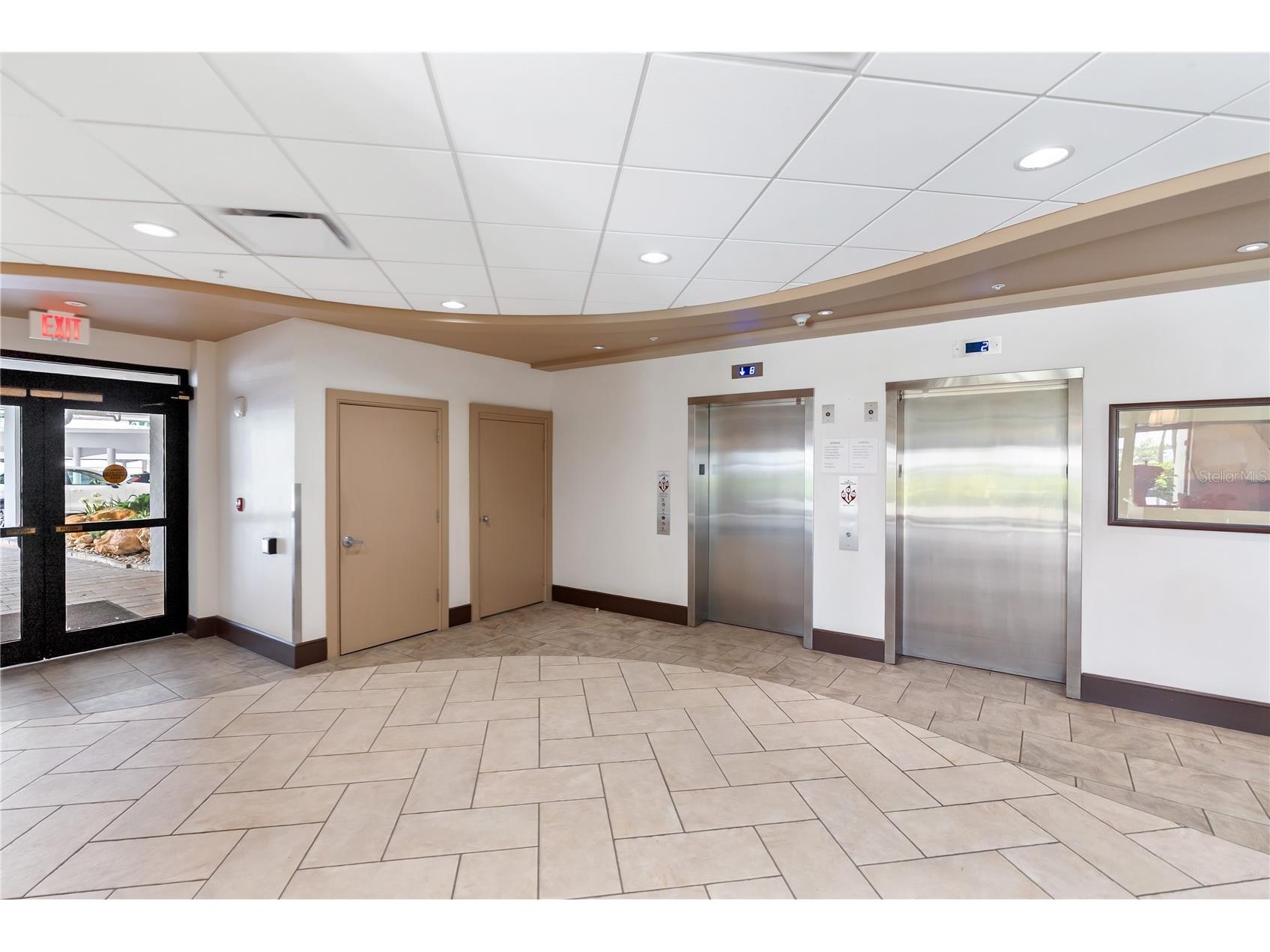 435 S Gulfstream Avenue #403 Sarasota FL 34236 - SARASOTA BAY A4667640 image45