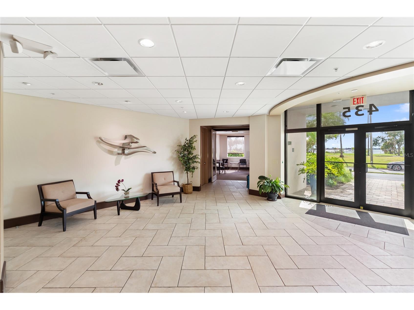 435 S Gulfstream Avenue #403 Sarasota FL 34236 - SARASOTA BAY A4667640 image49