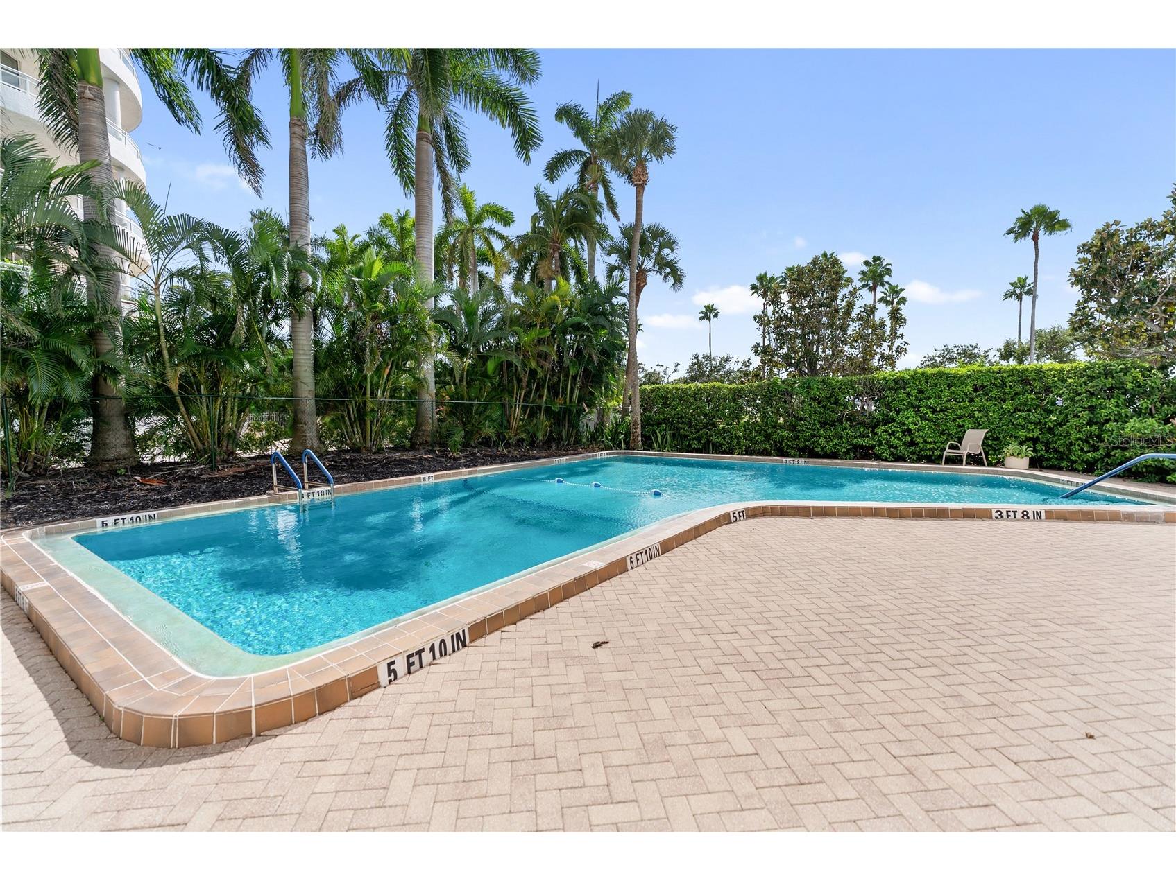 435 S Gulfstream Avenue #403 Sarasota FL 34236 - SARASOTA BAY A4667640 image56