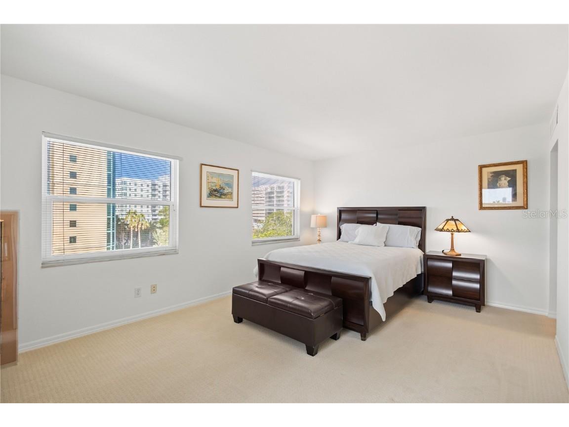 435 S Gulfstream Avenue #604 Sarasota FL 34236 - SARASOTA BAYFRONT A4634707 image16