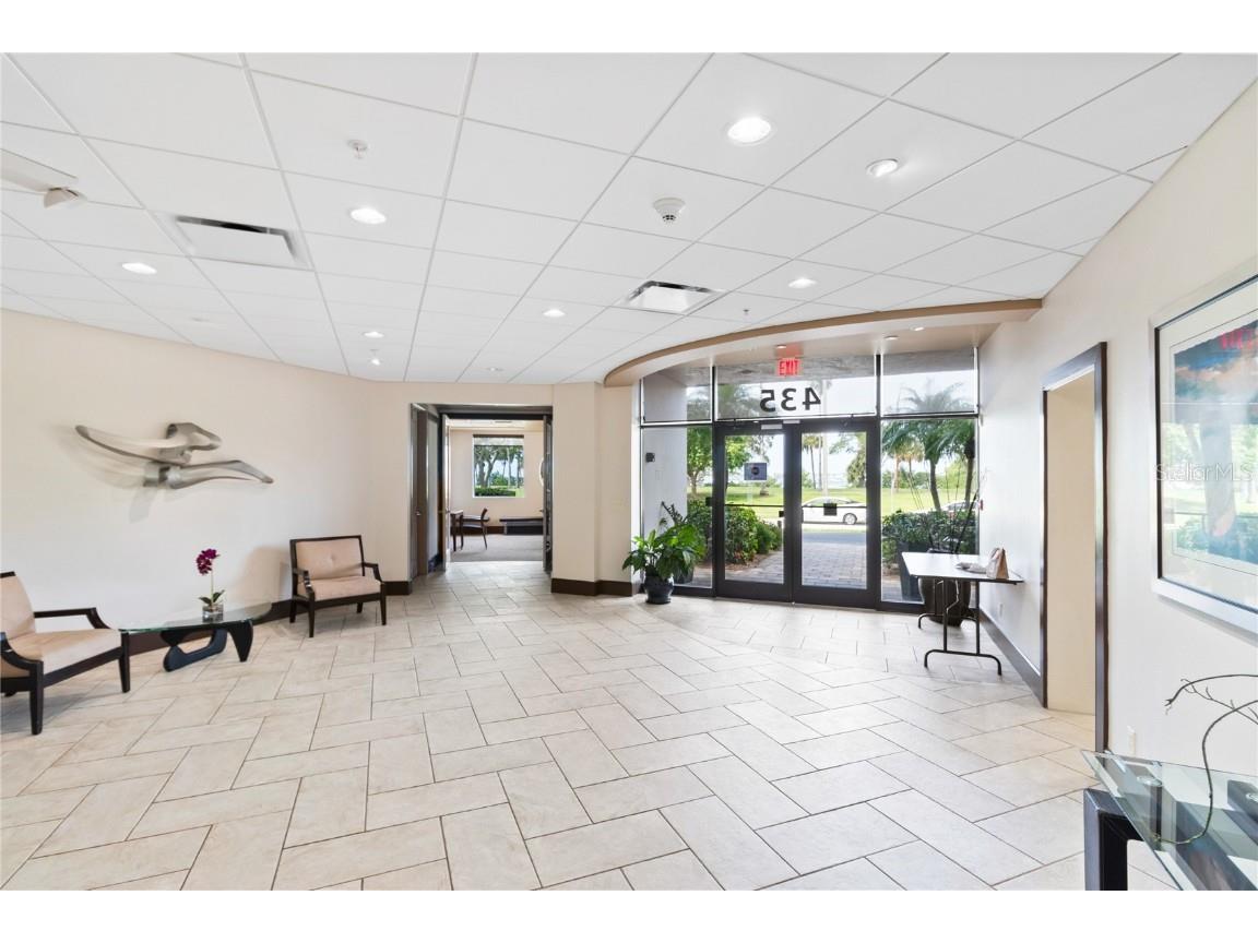 435 S Gulfstream Avenue #604 Sarasota FL 34236 - SARASOTA BAYFRONT A4634707 image20