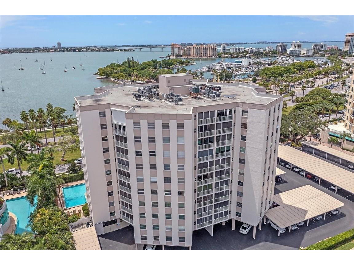 435 S Gulfstream Avenue #607 Sarasota FL 34236 A4562255 image1