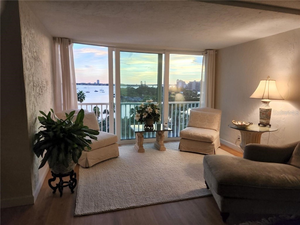 435 S Gulfstream Avenue #702 Sarasota FL 34236 A4662401 image10