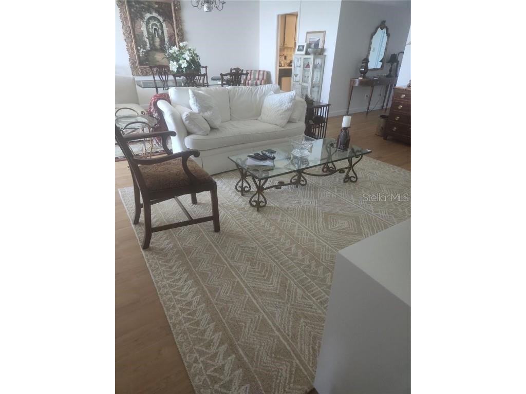 435 S Gulfstream Avenue #702 Sarasota FL 34236 A4662401 image13