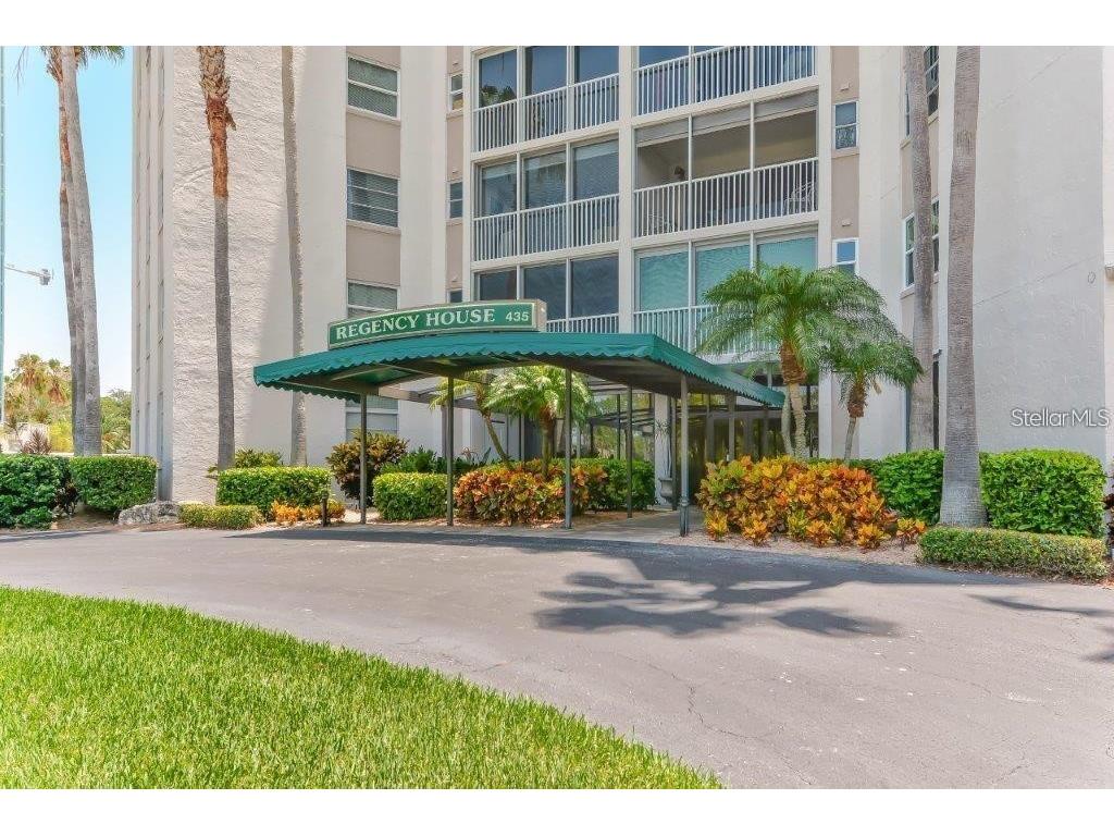 435 S Gulfstream Avenue #702 Sarasota FL 34236 A4662401 image2