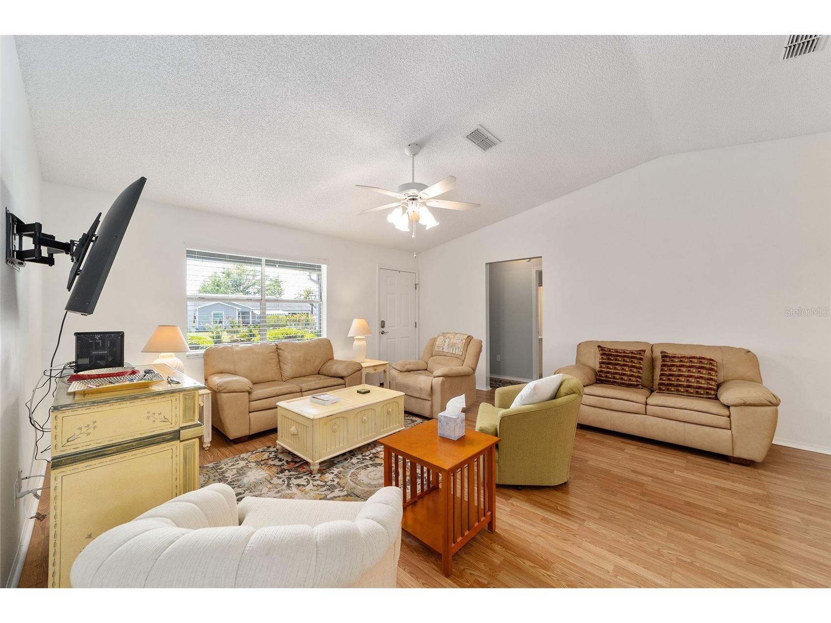 435 Santa Clara Circle The Villages FL 32159 OM722535 image12