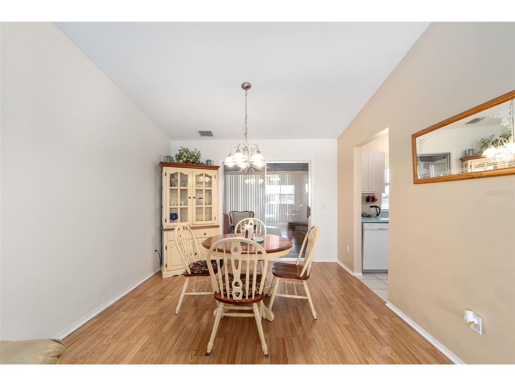 435 Santa Clara Circle The Villages FL 32159 OM722535 image15