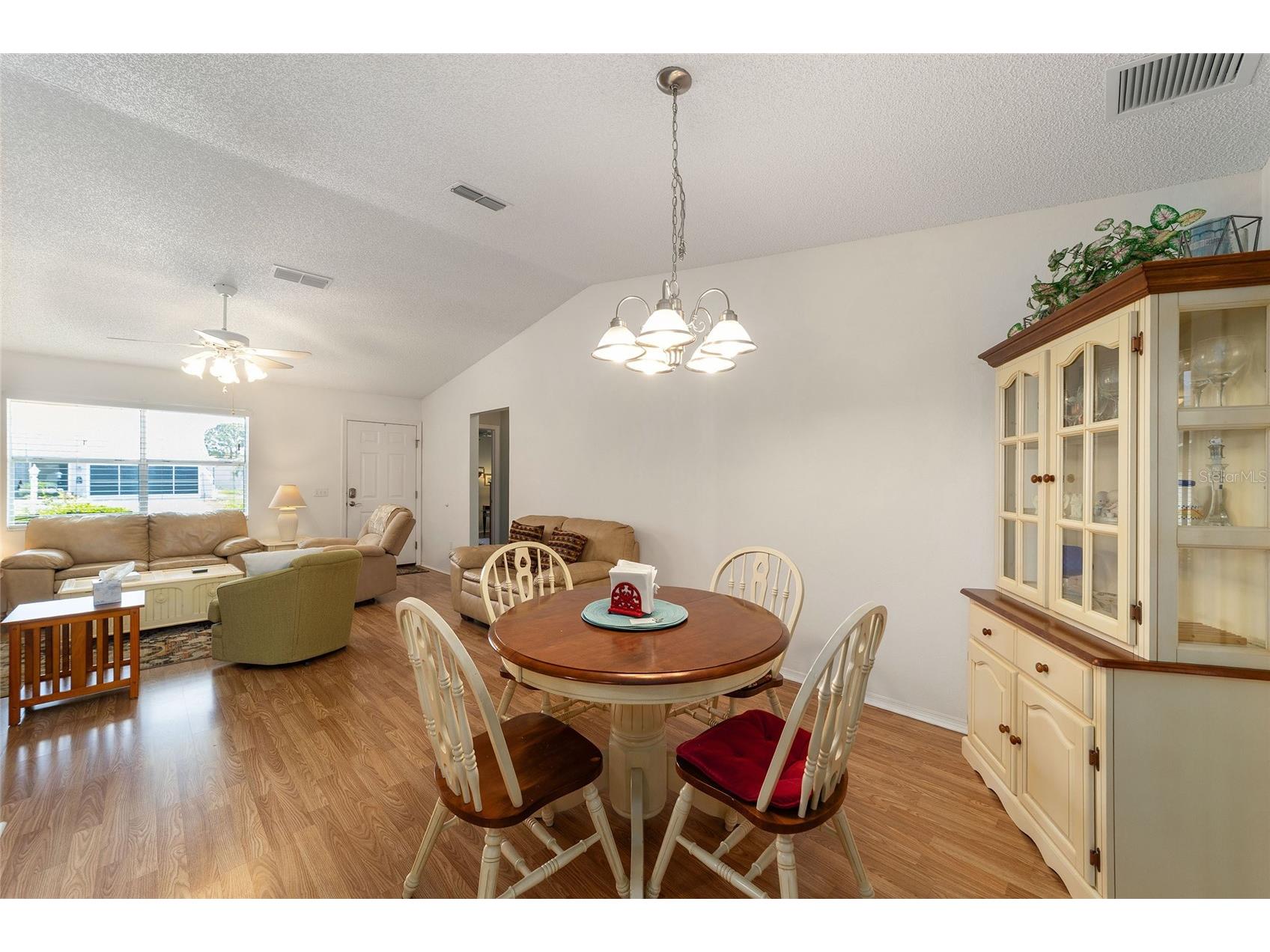 435 Santa Clara Circle The Villages FL 32159 OM722535 image16