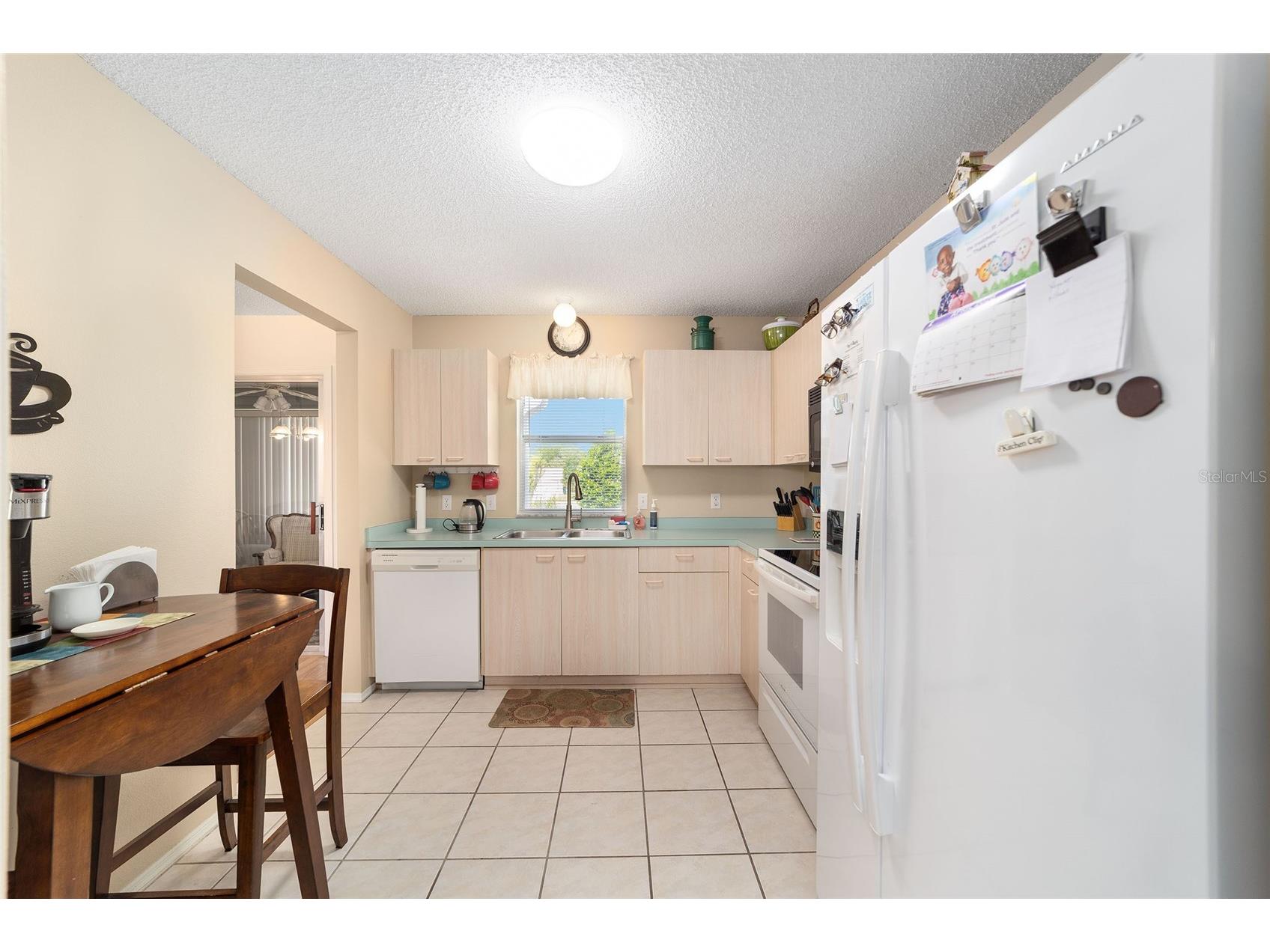 435 Santa Clara Circle The Villages FL 32159 OM722535 image18