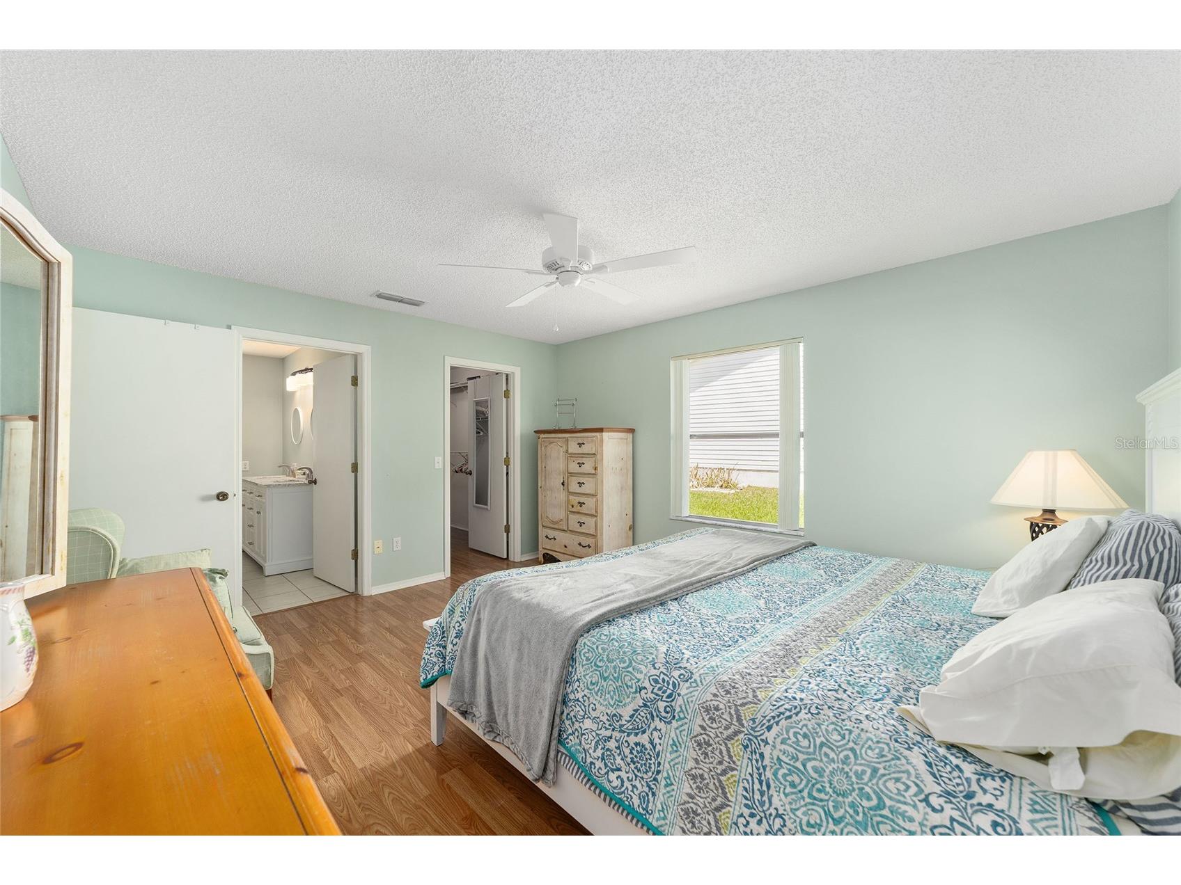 435 Santa Clara Circle The Villages FL 32159 OM722535 image24