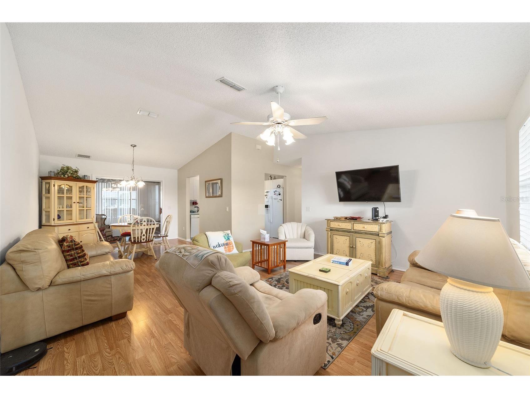 435 Santa Clara Circle The Villages FL 32159 OM722535 image8