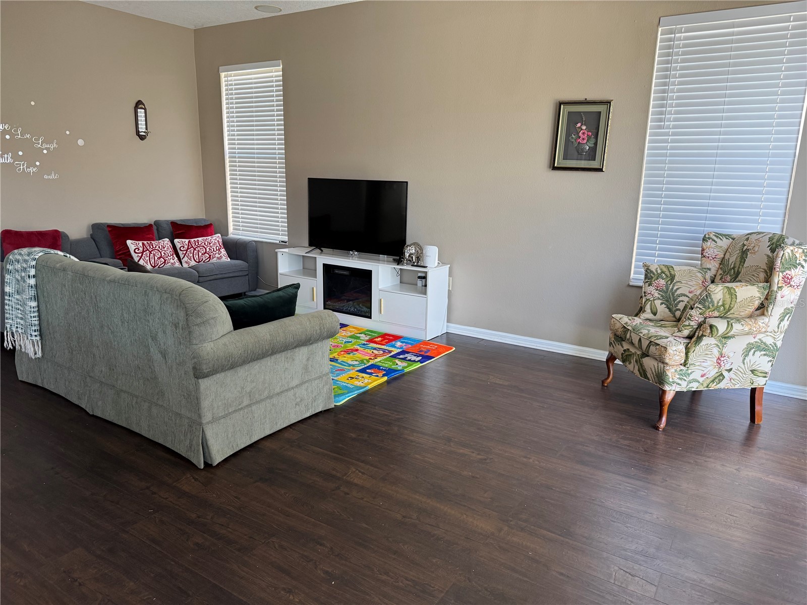 435 Stone Briar Drive Ruskin FL 33570 TB8488550 image4