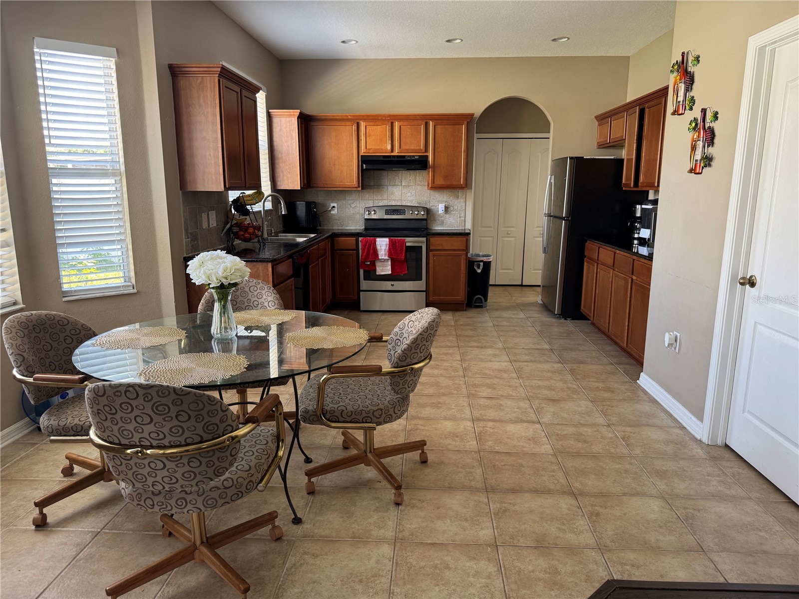 435 Stone Briar Drive Ruskin FL 33570 TB8488550 image5