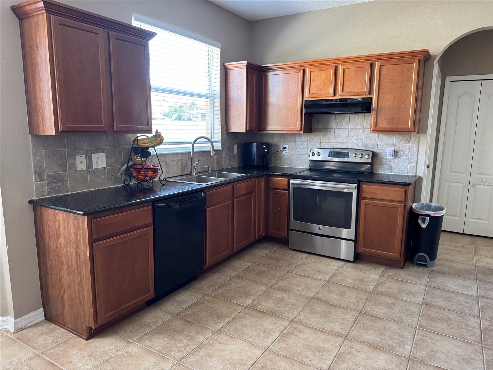 435 Stone Briar Drive Ruskin FL 33570 TB8488550 image6