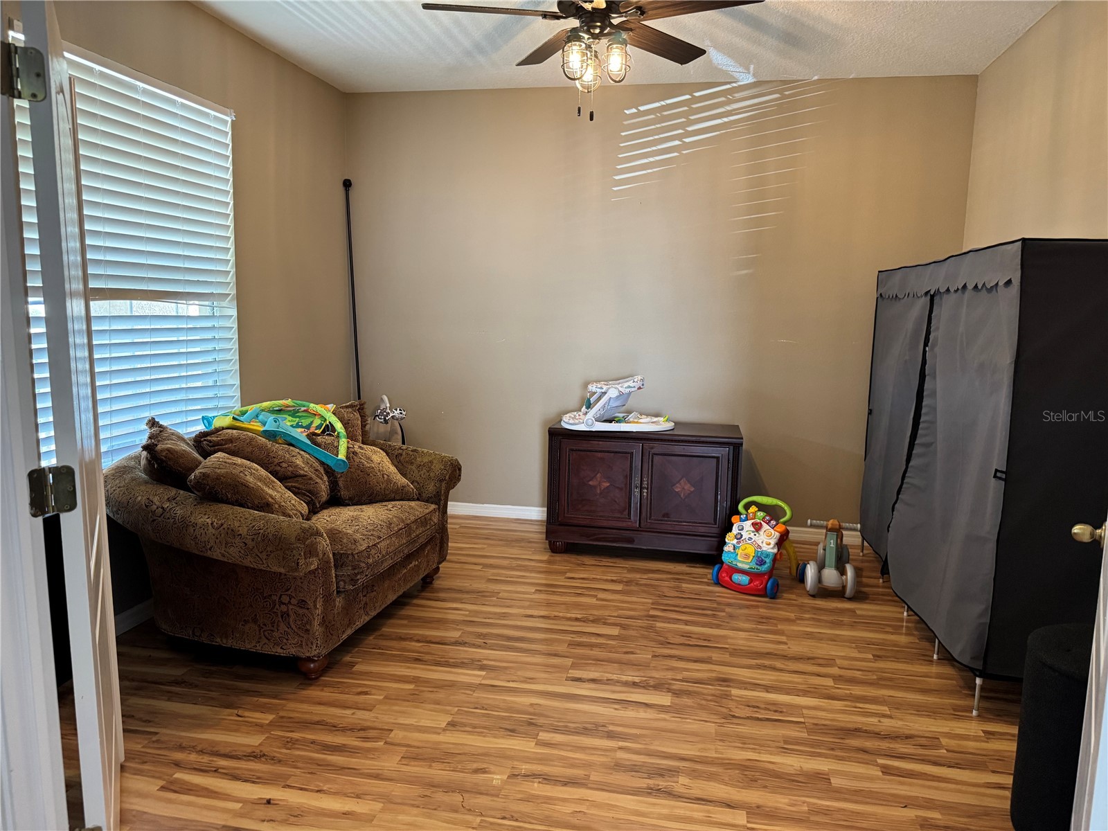 435 Stone Briar Drive Ruskin FL 33570 TB8488550 image9