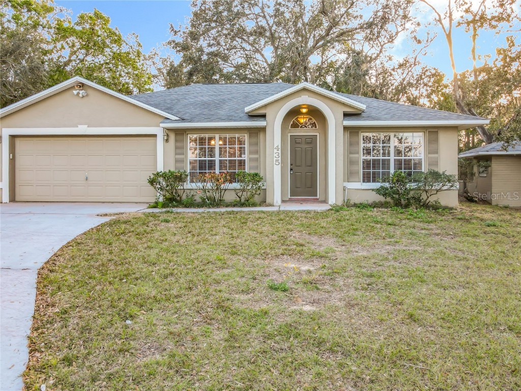 435 Tower View Dr Lake Wales FL 33853 P4924415 image1