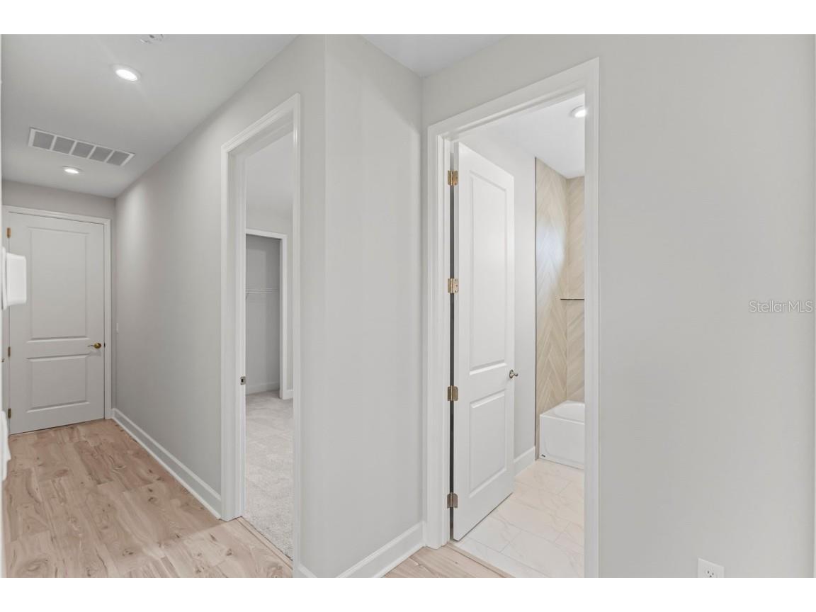 435 Verona Way Lady Lake FL 32159 W7880540 image22