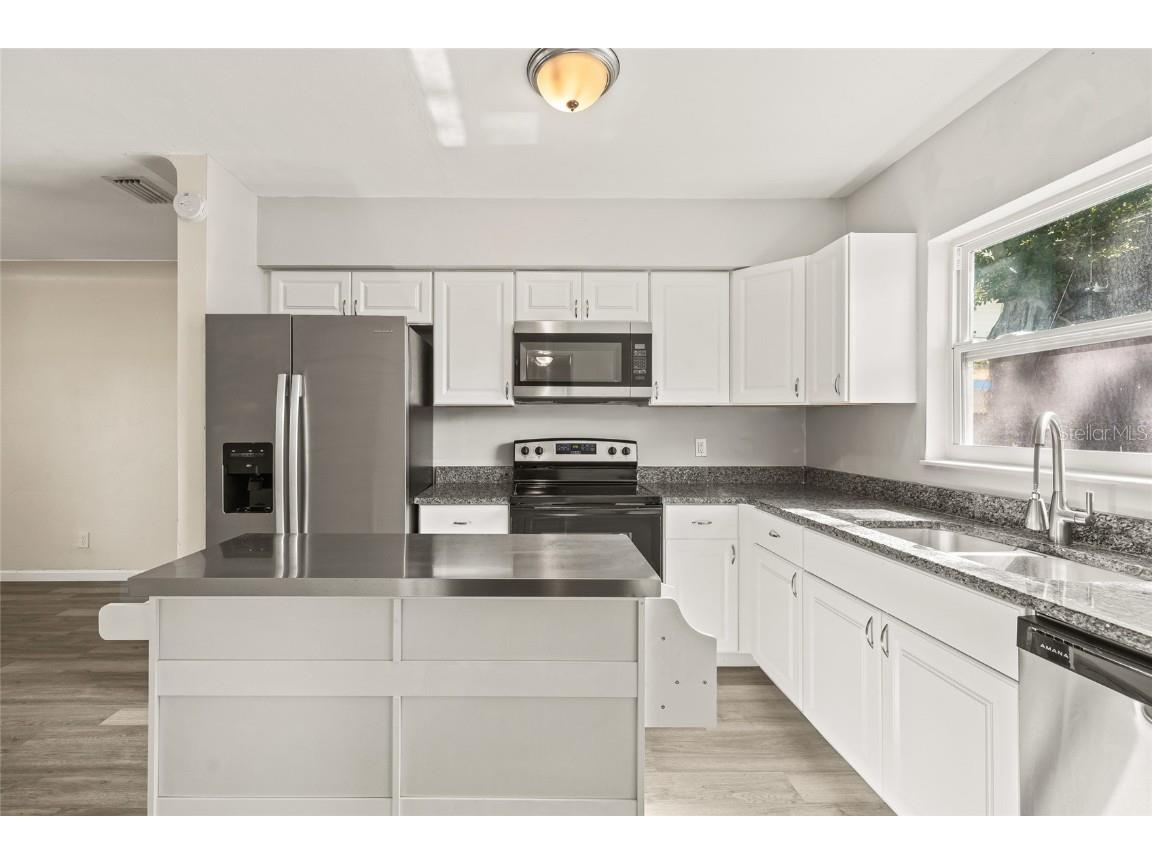 4350 1st Avenue S Saint Petersburg FL 33711 TB8445090 image12