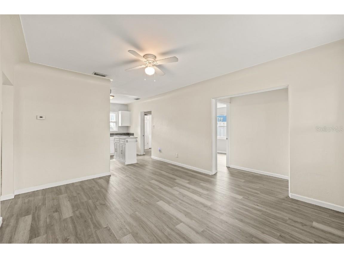 4350 1st Avenue S Saint Petersburg FL 33711 TB8445090 image7