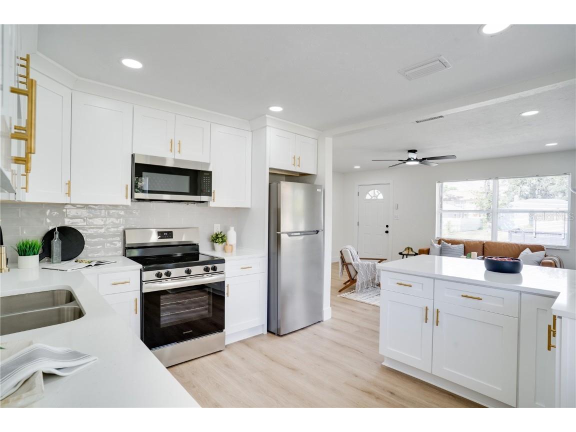 4350 2nd Avenue S Saint Petersburg FL 33711 TB8440397 image11