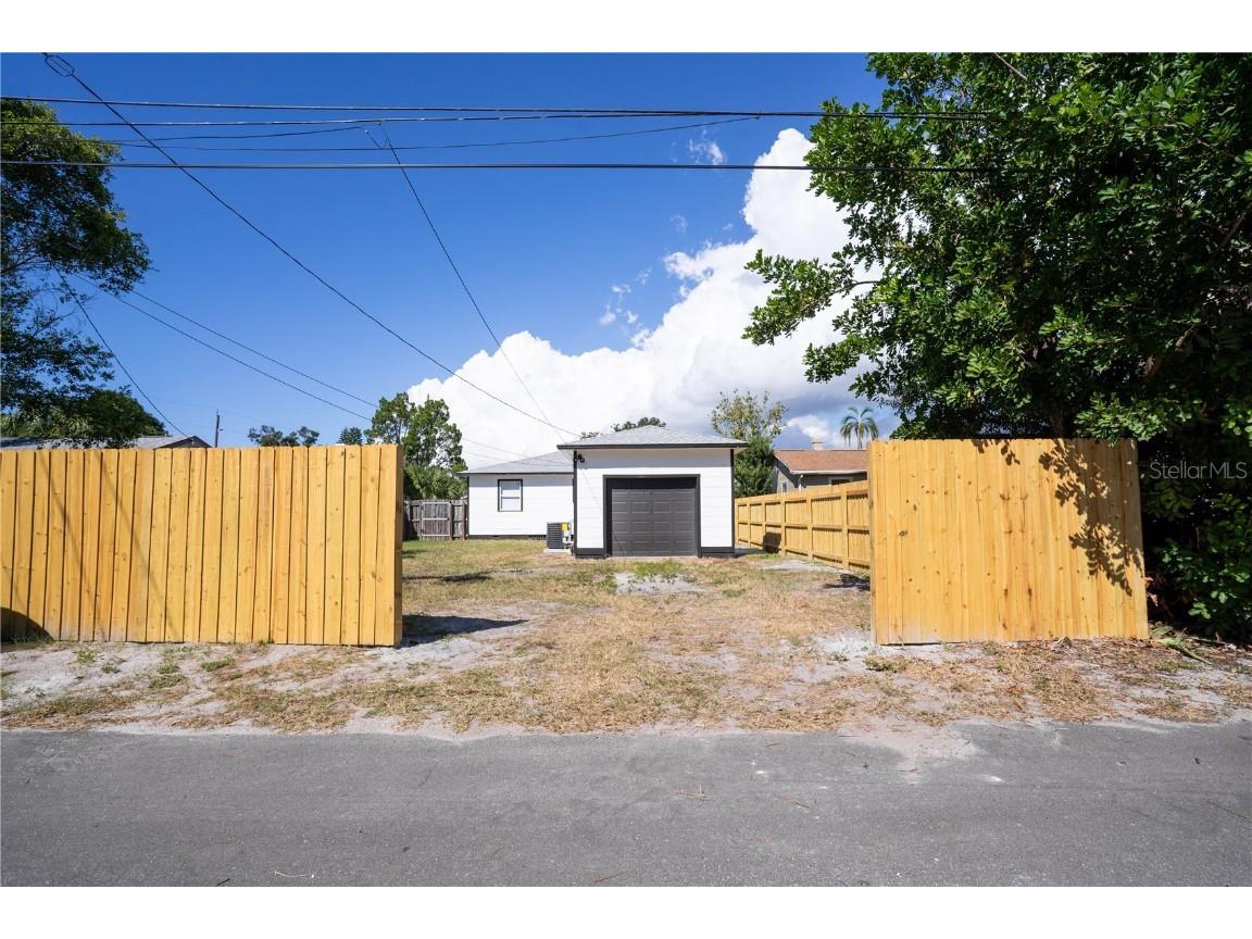 4350 2nd Avenue S Saint Petersburg FL 33711 TB8440397 image26